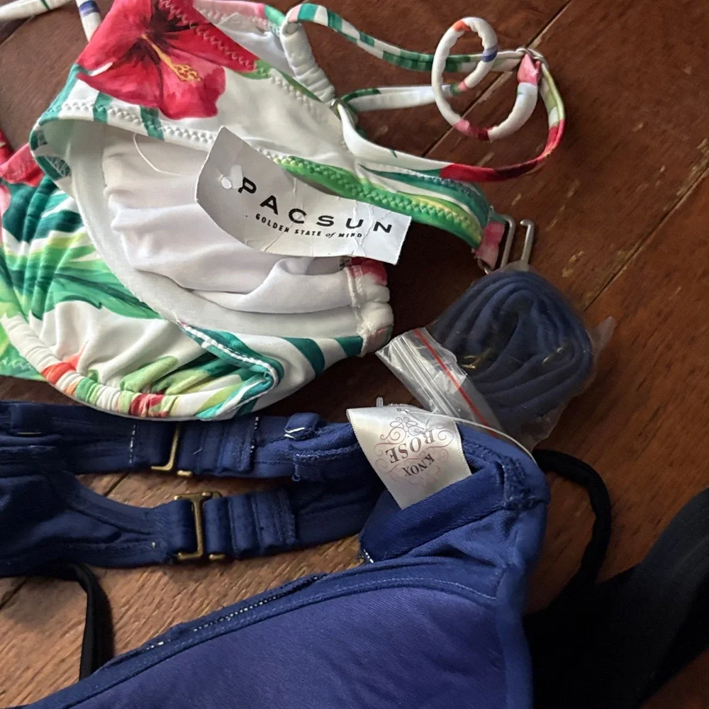 Lot of PacSun Bikini Collection  (7) - Picture 8 of 8